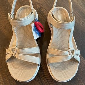 Skechers Women's On-The-go 600-Brilliancy Sport Sandal